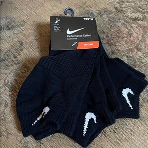 NWT Nike No Show 3 Pair Youth Performance 
Low Cut Socks Black Youth